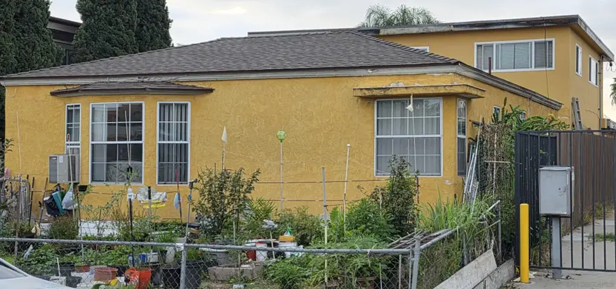 4554 - 56 Altadena Ave., San Diego, CA 92115 - #3