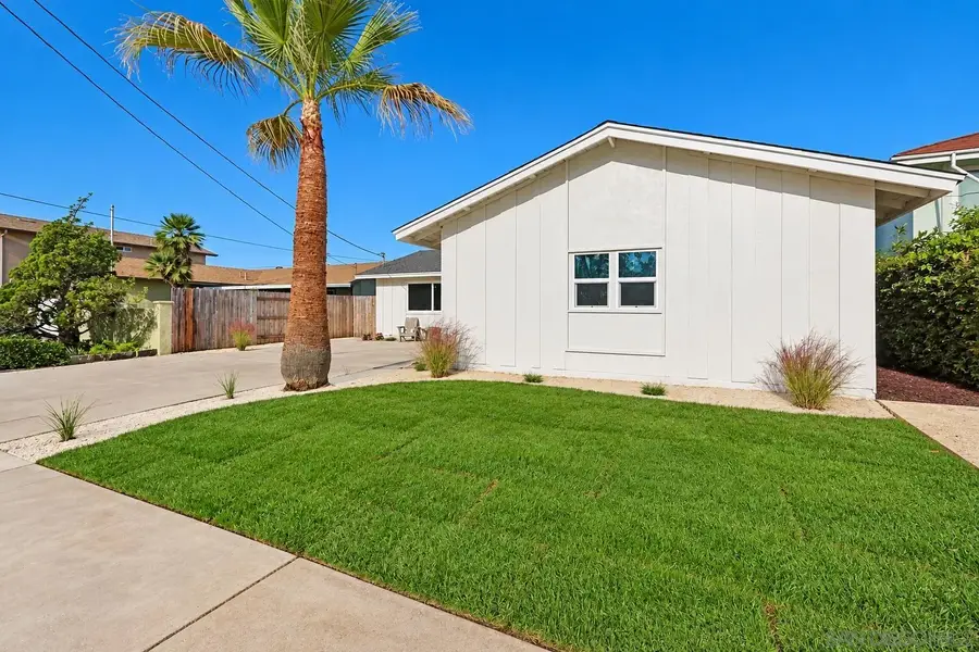 7235 Whipple Ave, San Diego, CA 92122 - #2