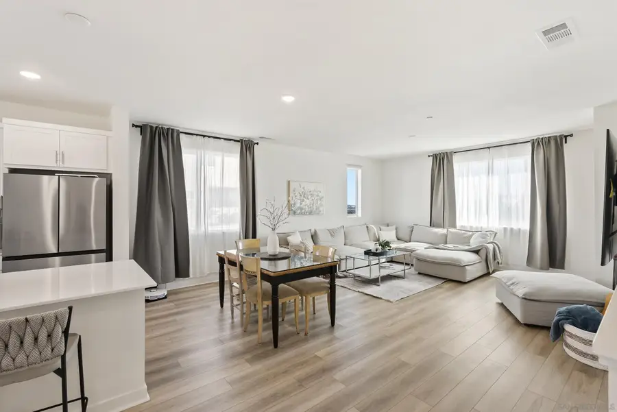 5310 Seacliff Pl #13, San Diego, CA 92154 - Image #2