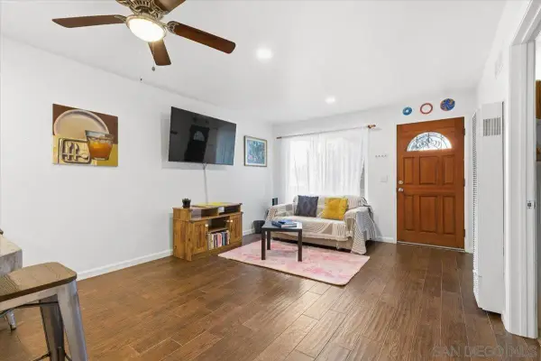 227 50th #11, San Diego, CA 92102