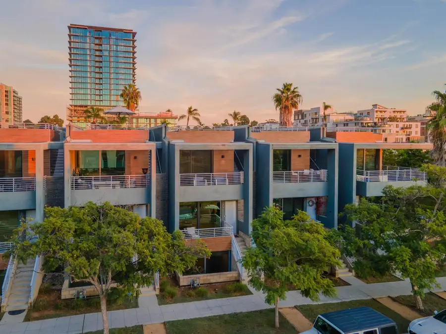 307 Upas St, San Diego, CA 92103 - Image #2