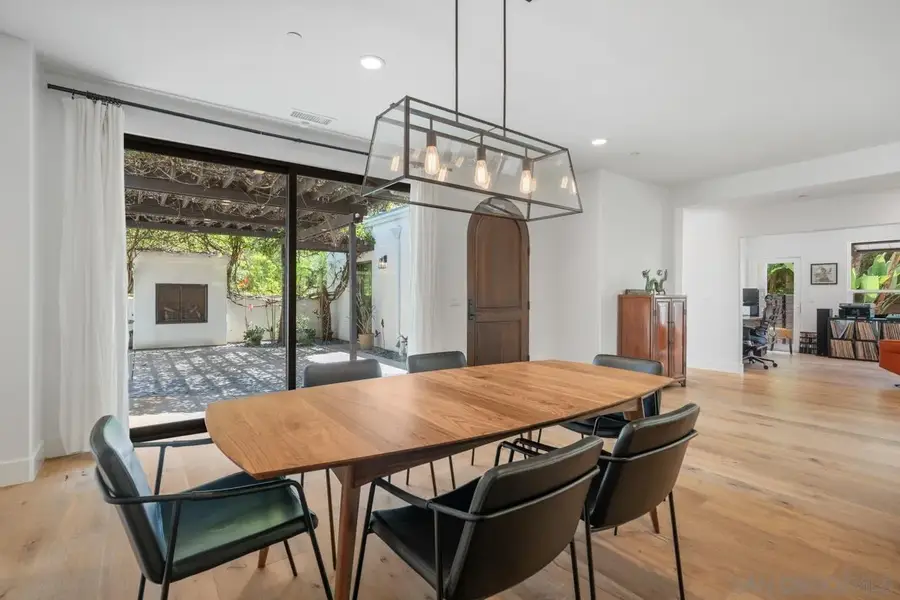 1180 Devonshire Dr, Encinitas, CA 92024 - Image #3