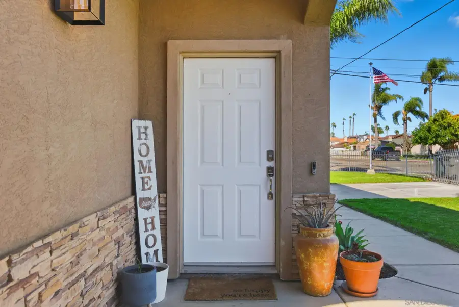 908 Florence St, Imperial Beach, CA 91932 - Image #2