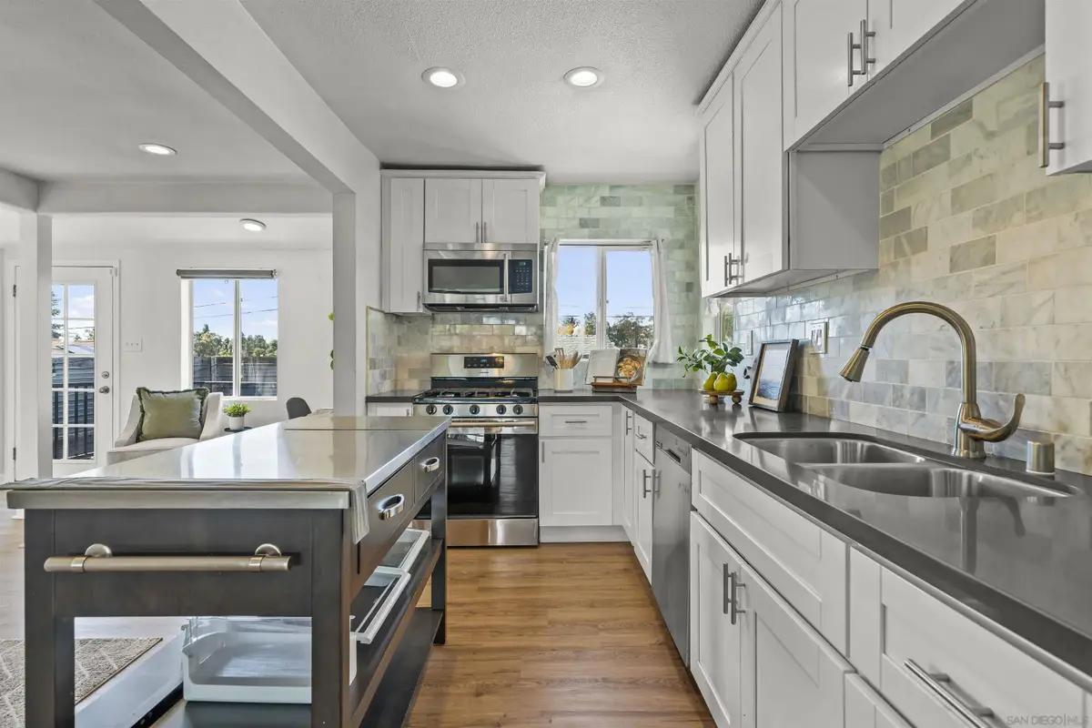 710 - 712 Raven St, San Diego, CA 92102 - Image #1