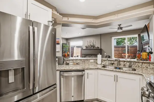 11382 Via Rancho San Diego #Unit C, El Cajon, CA 92019