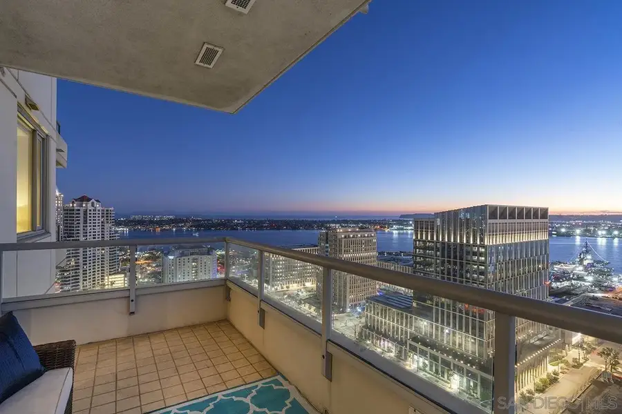 700 W E Street #2802, San Diego, CA 92101 - Image #3