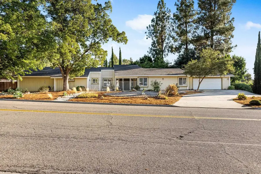 16614 Wikiup Rd, Ramona, CA 92065 - Image #2
