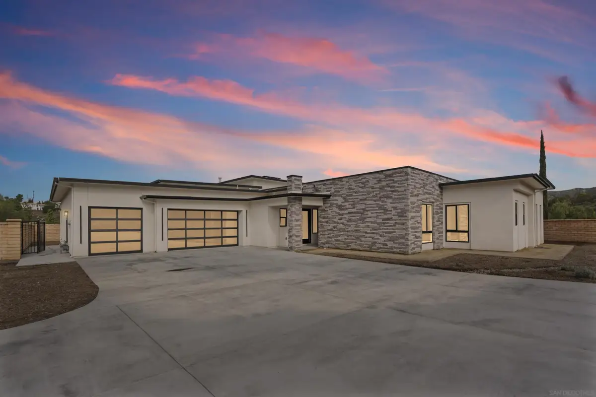 16925 Old Coach Rd, Poway, CA 92064 - Image #1