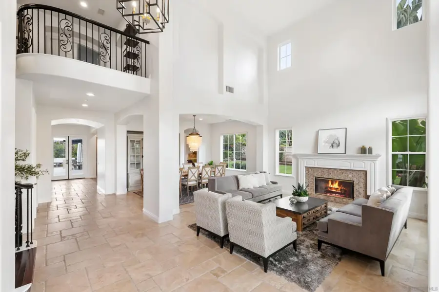 10055 Winecrest Rd, San Diego, CA 92127 - Image #3