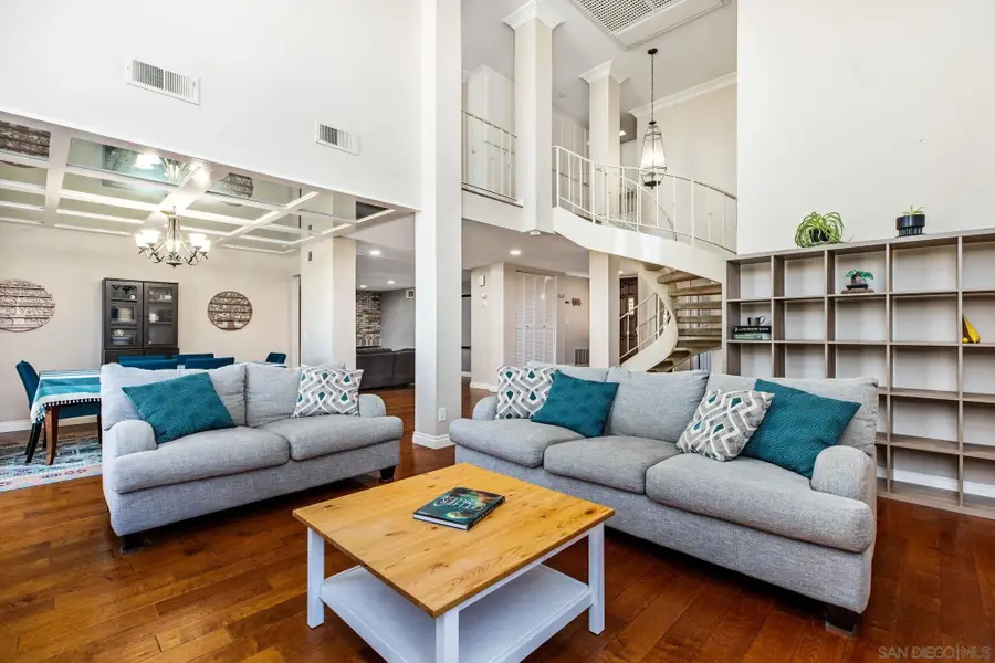 12434 Cloudesly Dr, San Diego, CA 92128 - Image #3