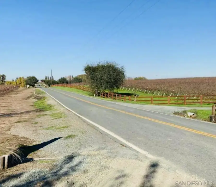 19901 Atkins Road, Lodi, CA 95240 - Image #3