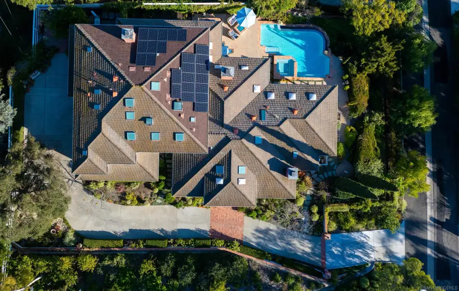 516 Whisper Wind Drive, Encinitas, CA 92024 - Image #3