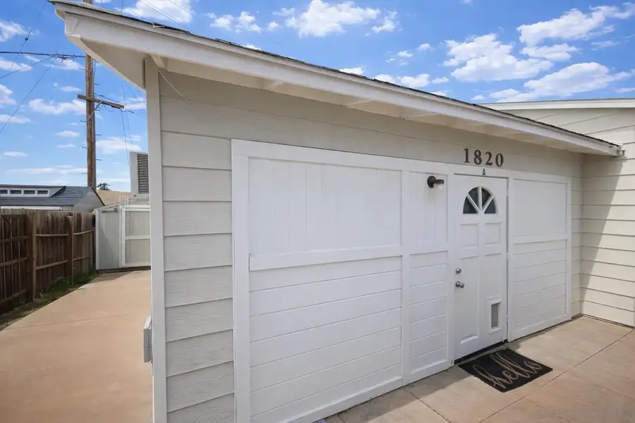 1820 Englewood Dr, Lemon Grove, CA 91945 - Image #3