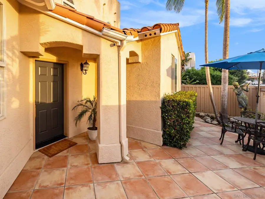 7355 Fay Avenue, La Jolla, CA 92037 - Image #2