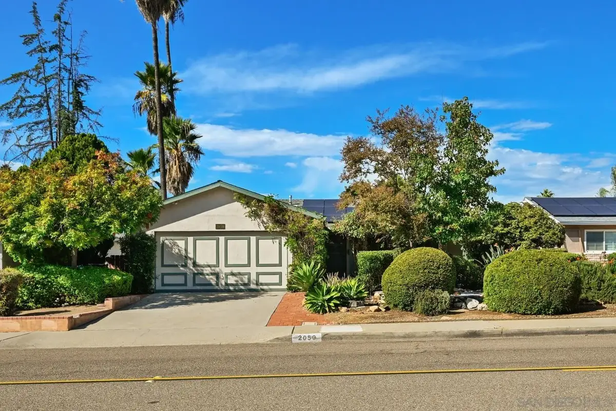 2050 Oak Hill Dr, Escondido, CA 92027 - Image #1