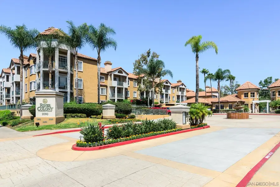 1950 Camino De La Reina #208, San Diego, CA 92108 - Image #2