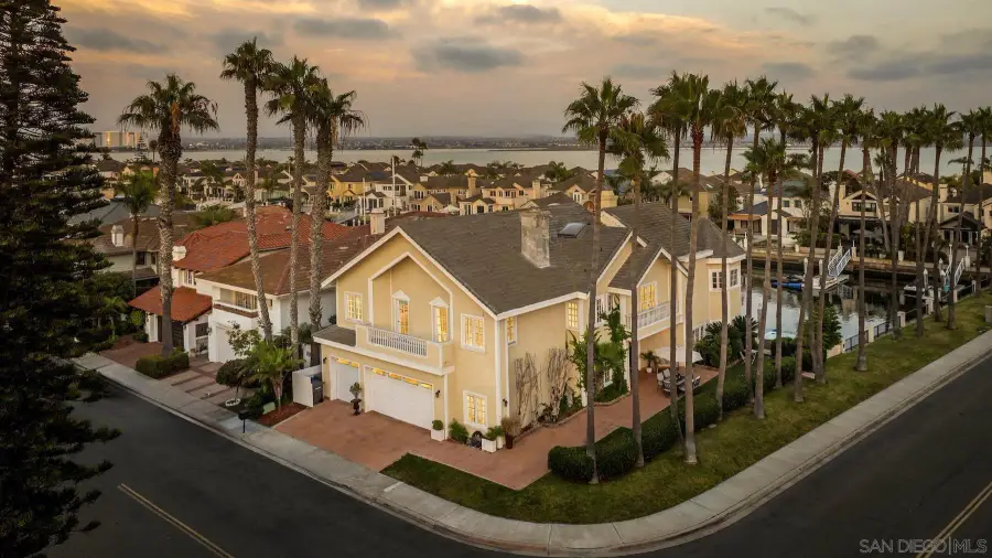 35 Buccaneer Way, Coronado, CA 92118 - Image #2