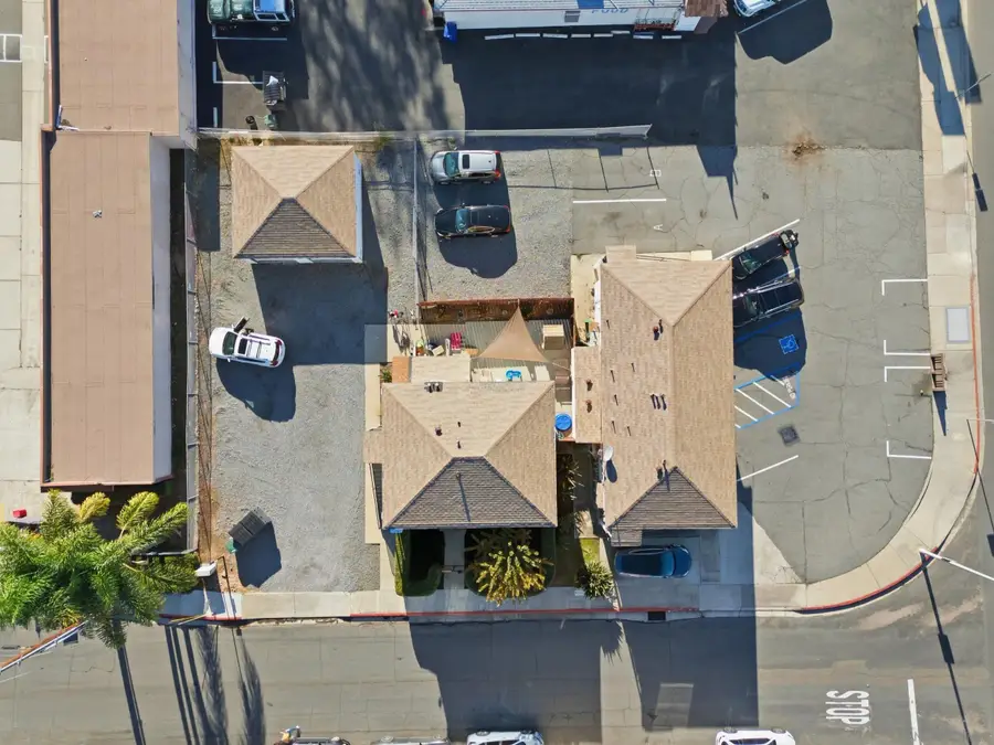 7759 University Ave, La Mesa, CA 91942 - Image #2