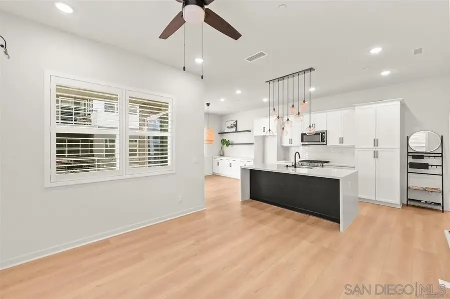 3001 Bravo Loop #2, Chula Vista, CA 91915 - Image #2