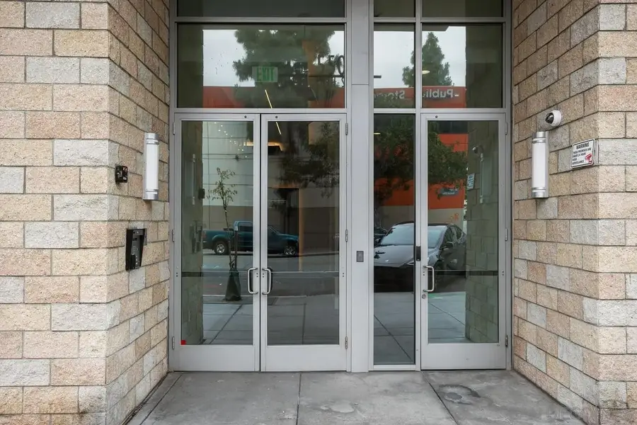 550 15th St. #302, San Diego, CA 92101 - Image #2