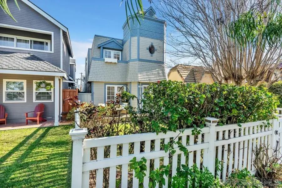 733 H Avenue, Coronado, CA 92118 - Image #2