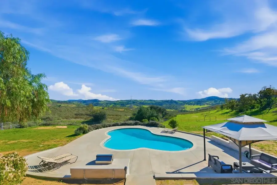 32337 Calle Codorniz, Valley Center, CA 92082 - Image #3