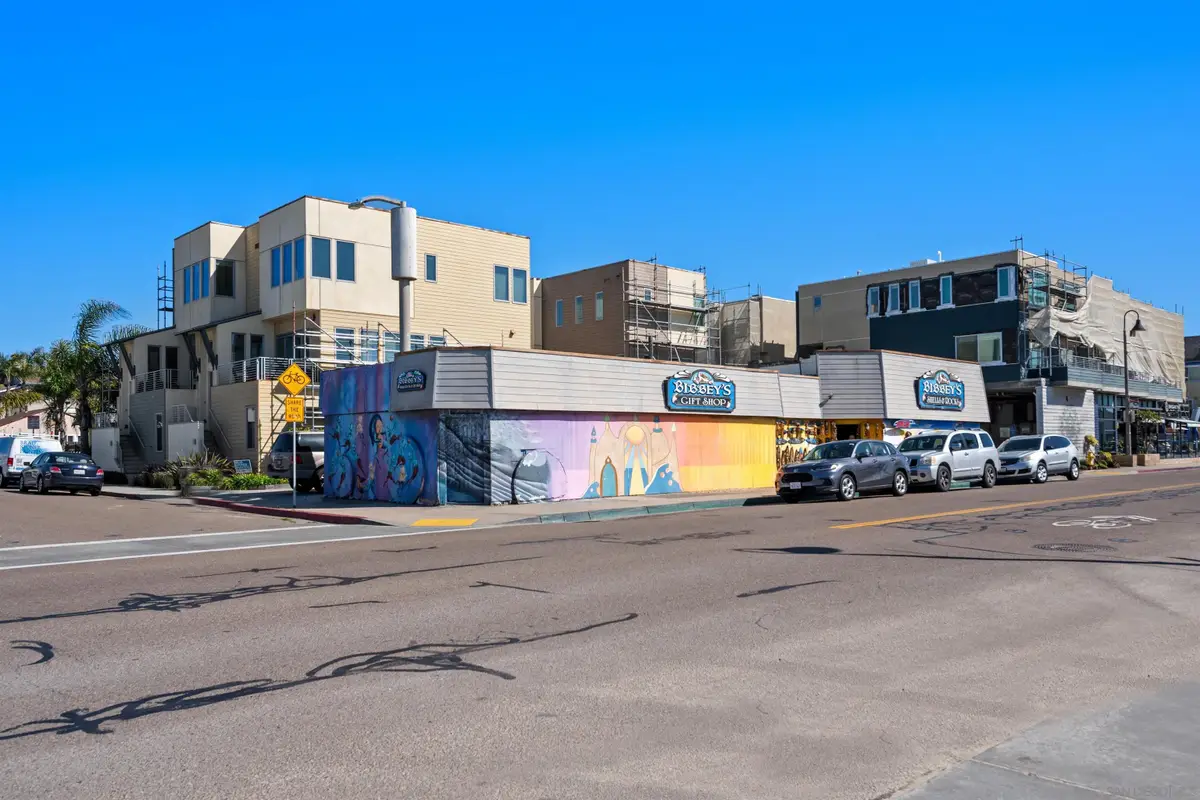 911 Seacoast Drive, Imperial Beach, CA 91932 - Image #1