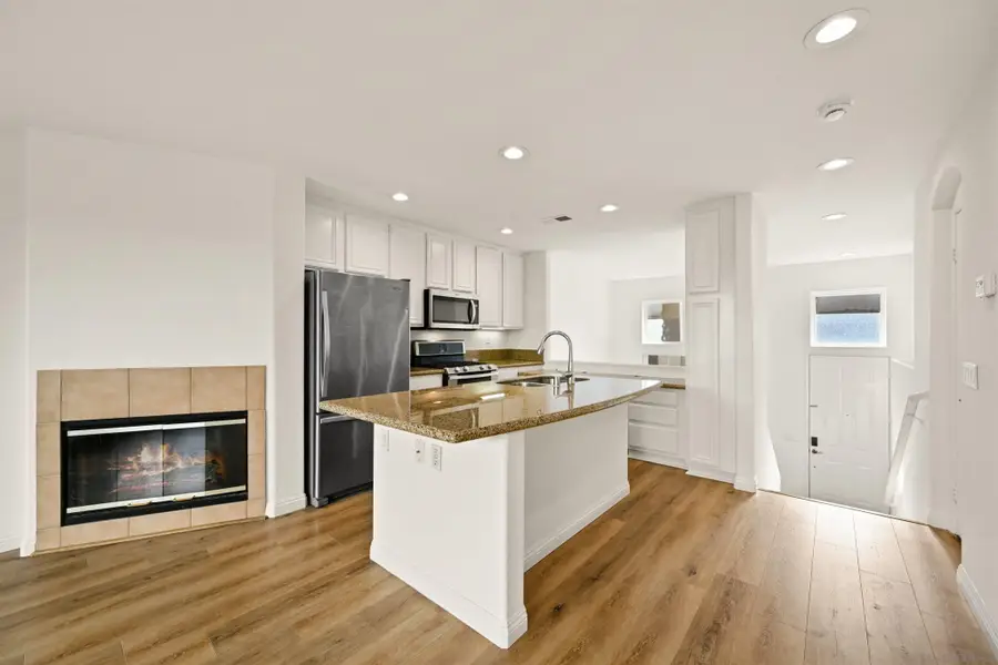 3770 Mykonos Ln #77, San Diego, CA 92130 - Image #3