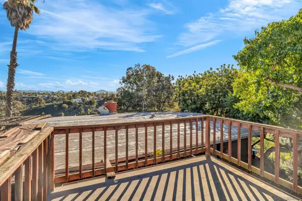 5209 Benton Pl, San Diego, CA 92116