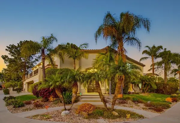 5247 Ocean Breeze Ct, San Diego, CA 92109