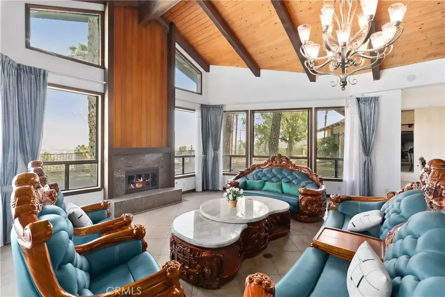 1605 Walter Ct, Colton, CA 92324 - Image #2