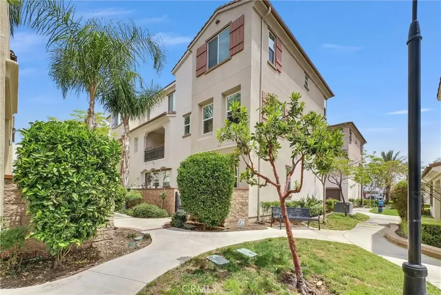 147 Royal Way, Upland, CA 91786 - Image #2