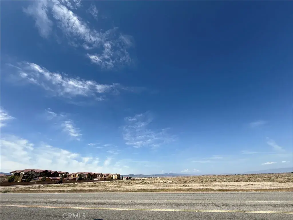 30 Avenue H, Lancaster, CA 93536 - Image #1