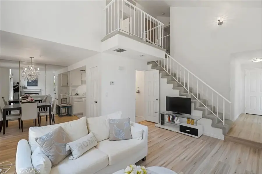 806 W Commonwealth Avenue, Alhambra, CA 91801 - Image #3