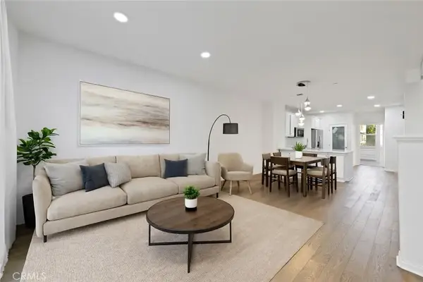 8620 Belford #604, Westchester, CA 90045