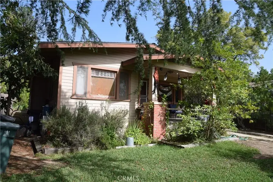1247 E Topeka, Pasadena, CA 91104 - #2