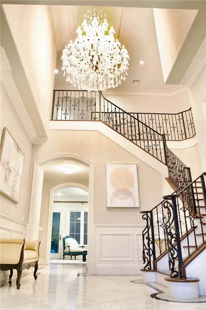 39 W Naomi Ave, Arcadia, CA 91007 - Image #2