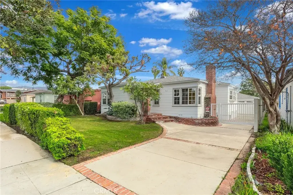 912 S Sierra Vista Avenue, Alhambra, CA 91801 - Image #1