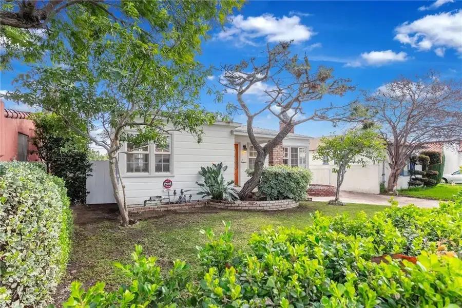 912 S Sierra Vista Avenue, Alhambra, CA 91801 - Image #2