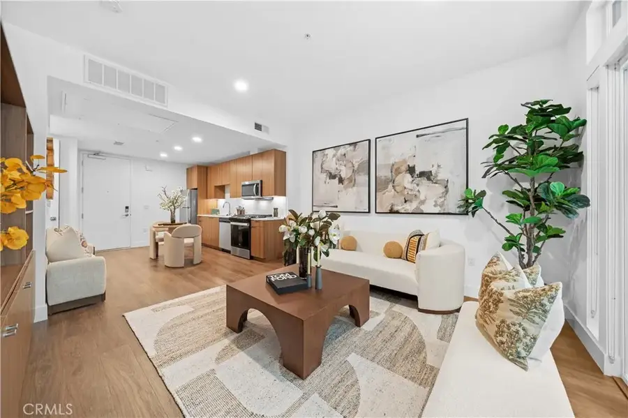 709 E Walnut Street #319, Pasadena, CA 91101 - Image #3