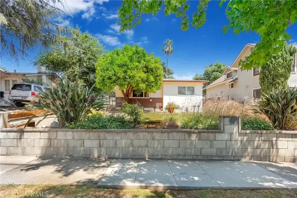 1062 Worcester Avenue, Pasadena, CA 91104