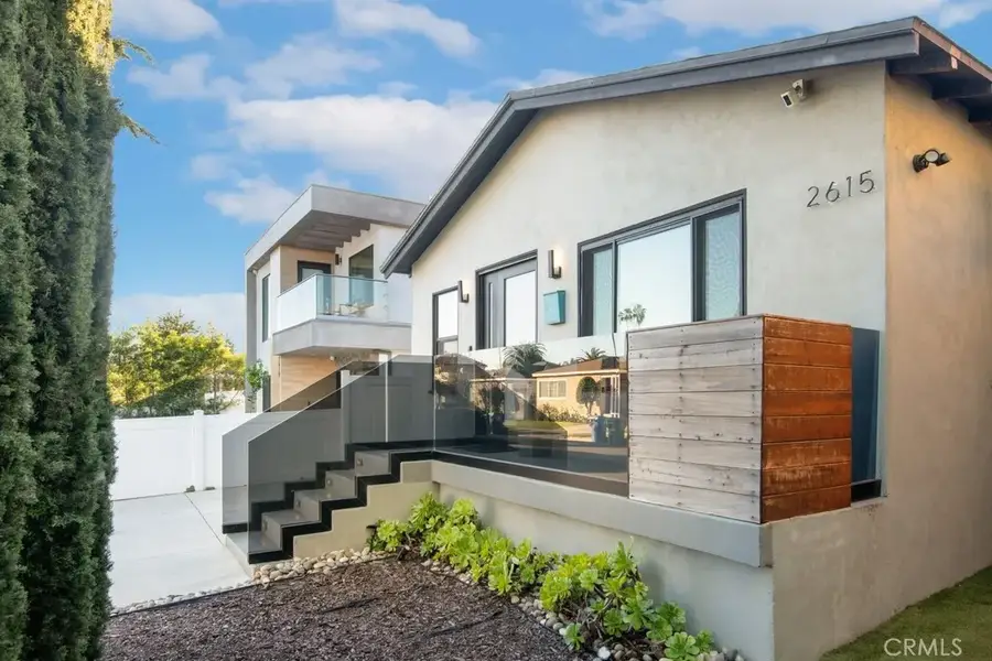 2615 Clyde Ave, Los Angeles, CA 90016 - Image #2