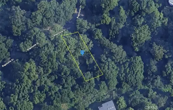 5950 Bagshotte, Oakland, CA 94611