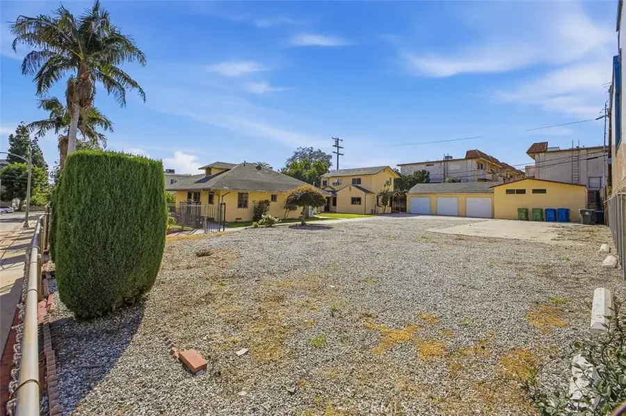 209 N Monterey Street, Alhambra, CA 91801 - #2