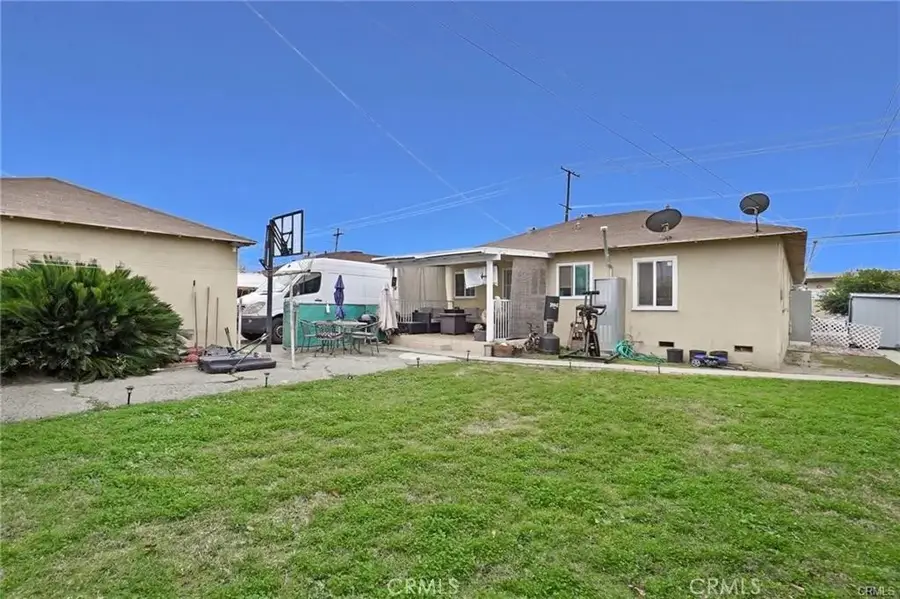 1303 E Kingsley Avenue, Pomona, CA 91767 - #3