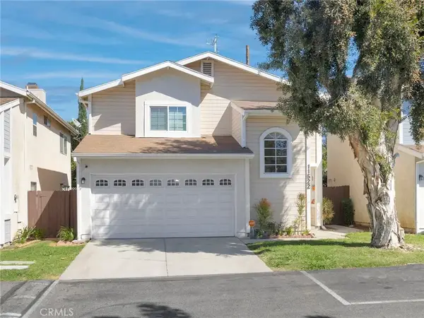 11522 Honeyglen Road #26, Pacoima, CA 91331