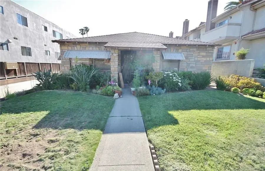 115 S Chester Avenue, Pasadena, CA 91106 - #2