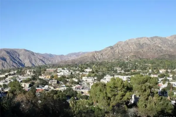 7121 Flora Morgan Trail, Tujunga, CA 91042