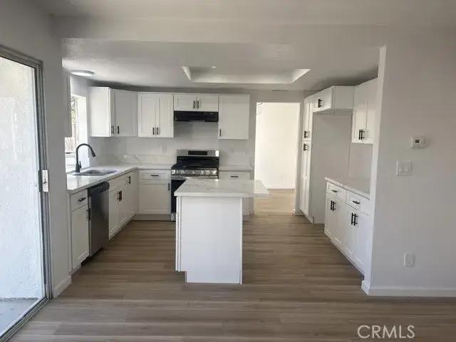 1840 E Newgrove, Lancaster, CA 93535 - #3