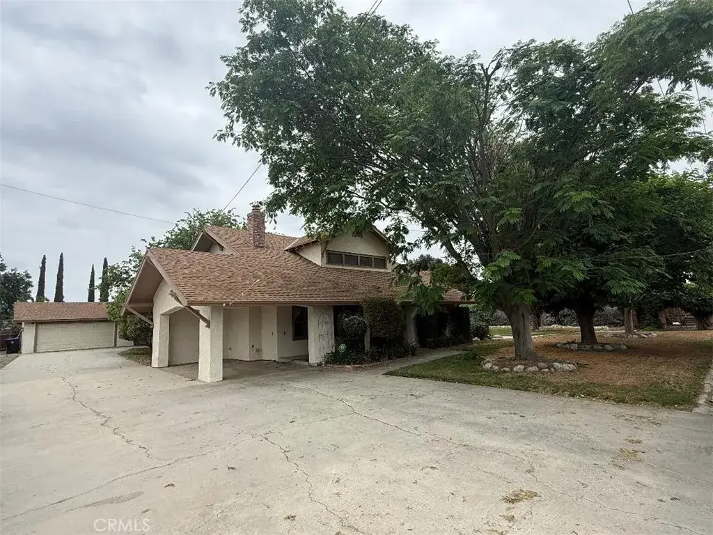 1271 W Esplanade, Hemet, CA 92543 - #1